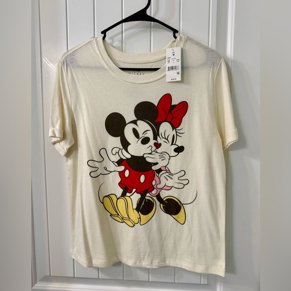 NWT Women’s Disney’s Mickey & Minnie Mouse T-Shirt from Target Sz Med